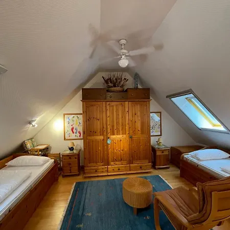 Alte Reihe 9 5 Apartman *